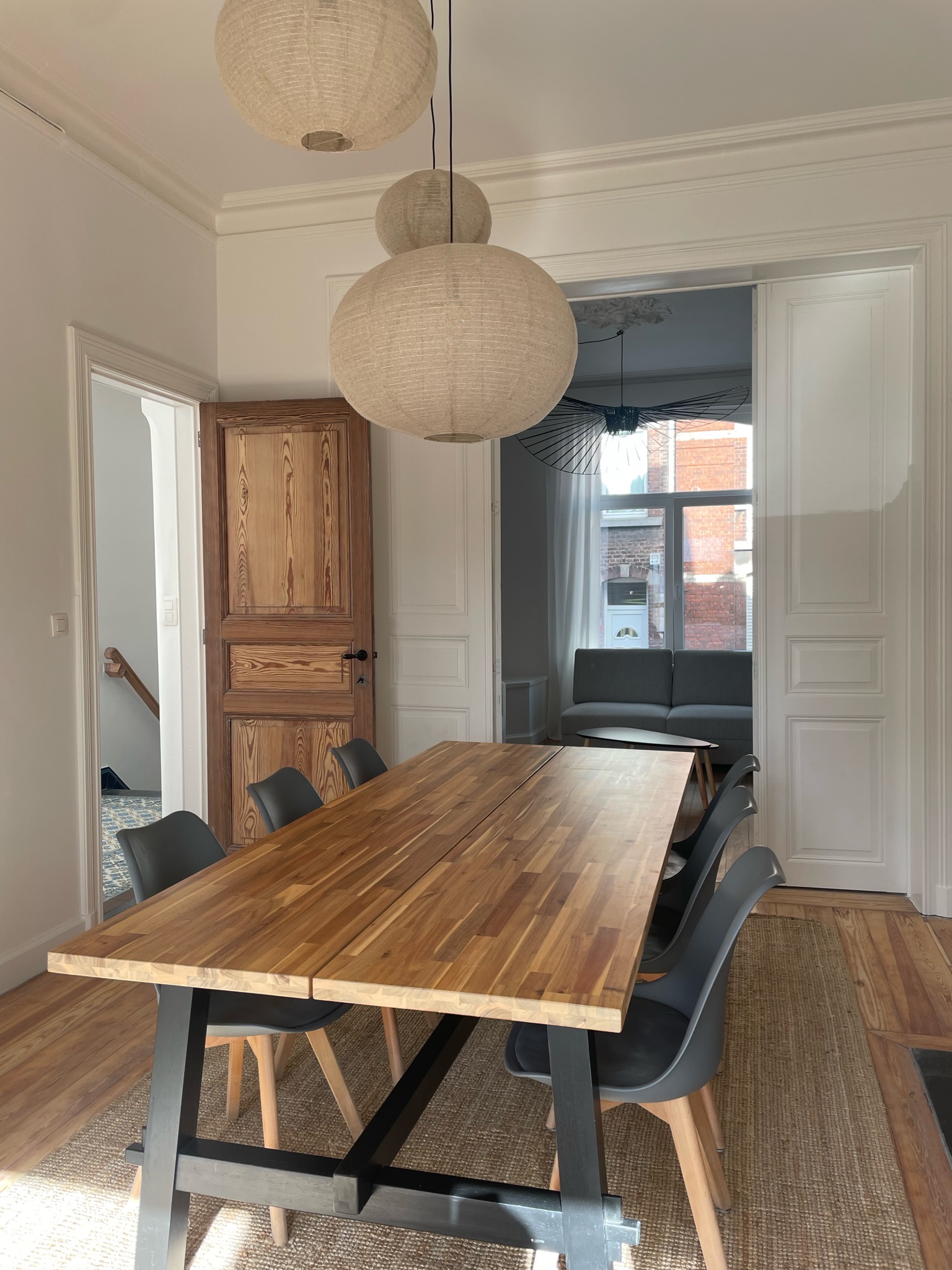 Salle à manger vue 1